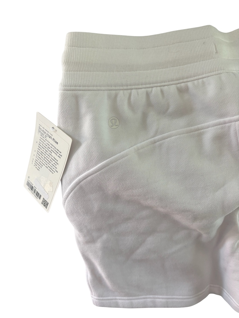 lululemon athletica White Women's Scuba High Rise 5” Shorts - Picture 2 of 5